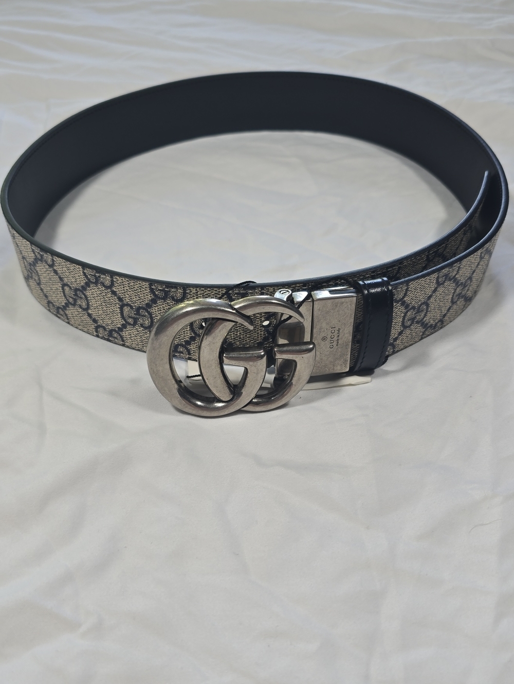 Gucci Reversible Belt with Silver Double G Buckle